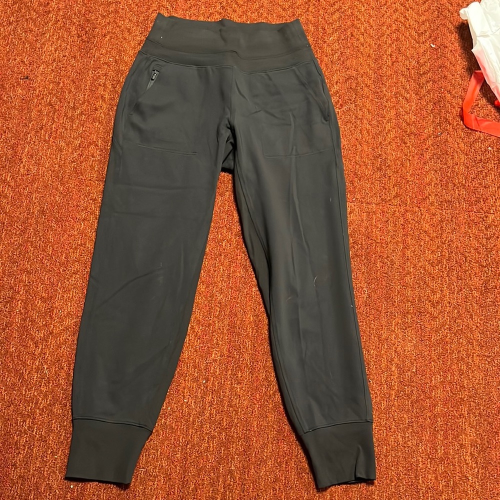 athleta black venice jogger